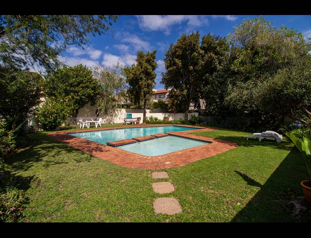 3 BEDROOM TOWNHOUSE TO LET IN STRATHAVON